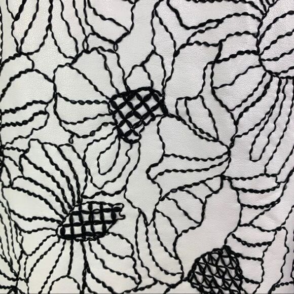 Rickie Freeman for Teri Jon B/W Embroidered Faux Leather Sheath Dress 10 - Picture 6 of 13